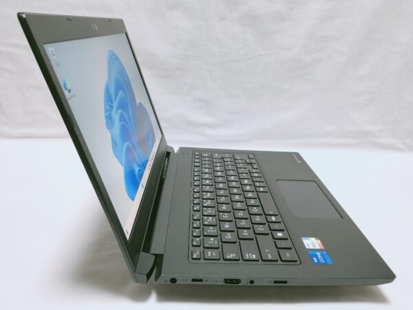 中古Dynabook S73/HU - 画像 (2)